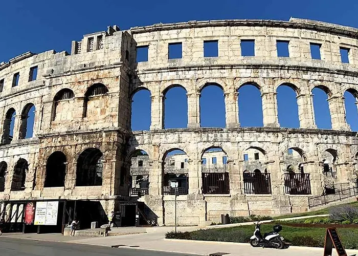 Monte Grande * Pula